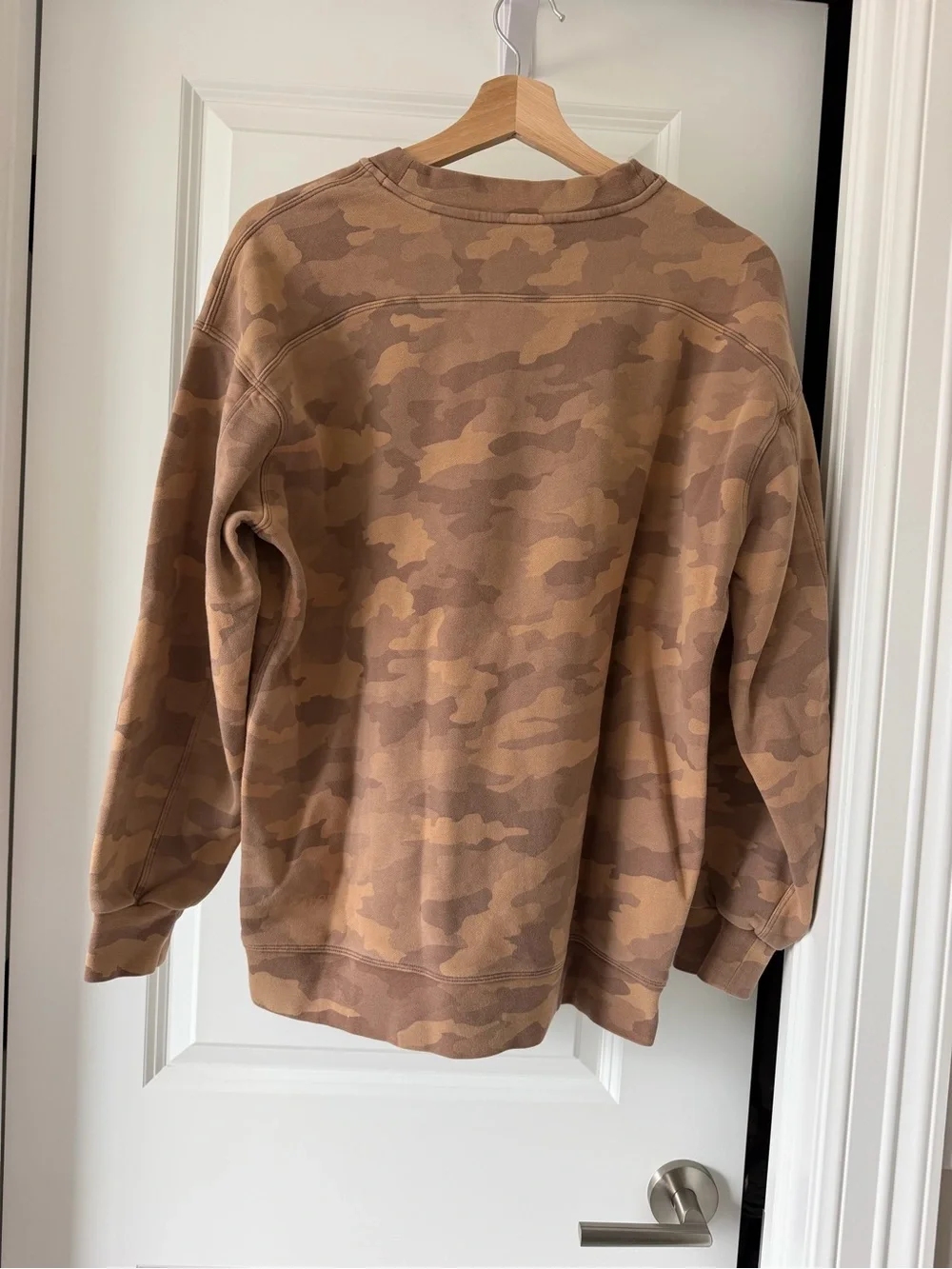 Lululemon Perfectly Oversized Crew Heritage 365 Camo Beige Multi